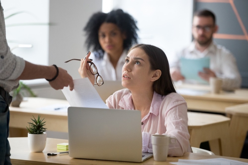 Seus direitos foram desrespeitados no trabalho? Saiba quando procurar um advogado