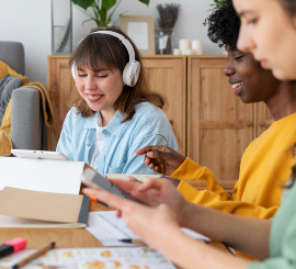 Muito além de uma <b>plataforma de ensino</b>