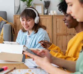 Muito além de uma <b>plataforma de ensino</b>